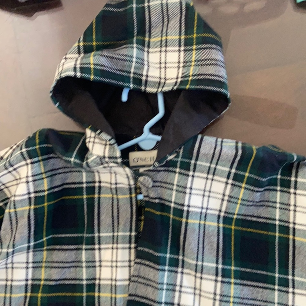 Girl’s O’Neil of Dublin cape size small
